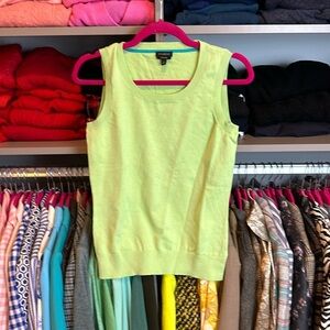 Talbots green sleeveless sweater vest size XS NWT